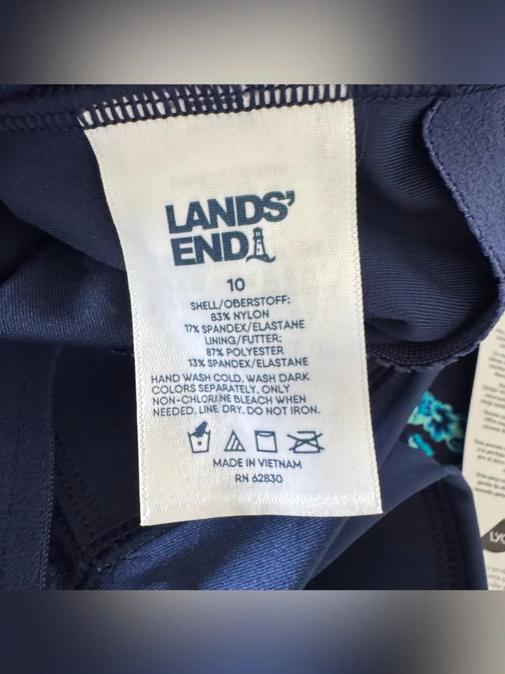 NWT LANDS’ END Size 10 One Piece Navy Blue Floral Swimsuit Swimdress
